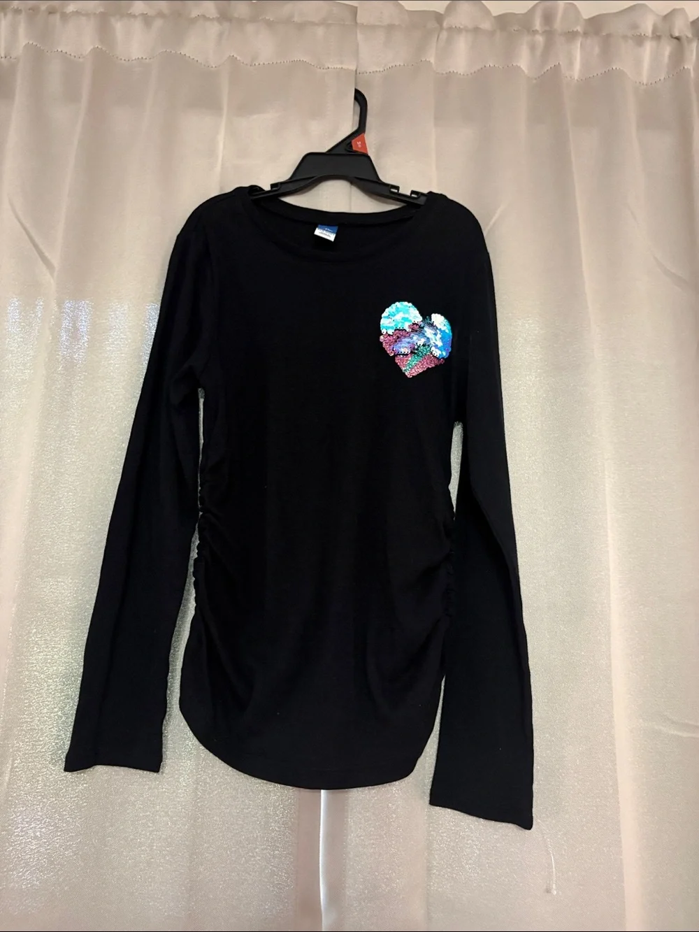 Old Navy Black Long Sleeve Tee with Sequin Heart